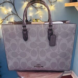 Coach NEW Large Maggie Tote Sand/Taupe